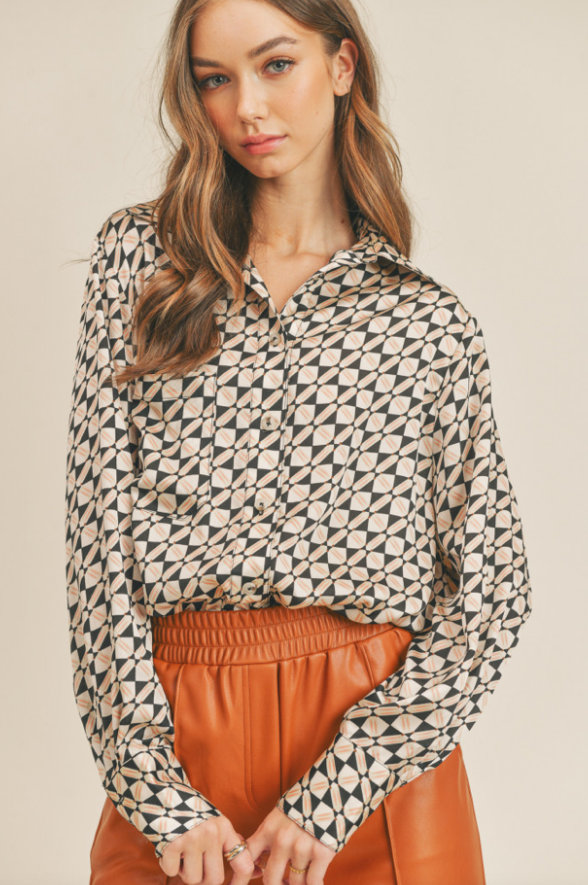 Geometric Button Down